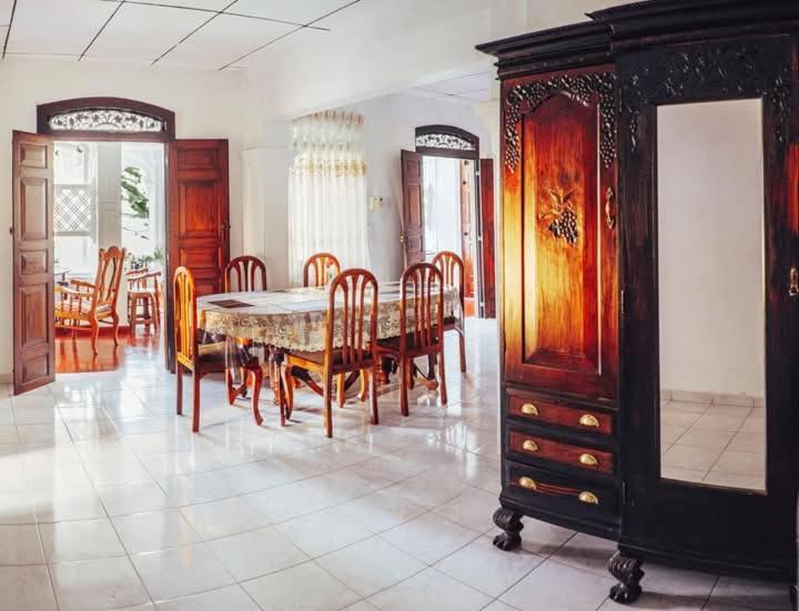 Grand Villa Hikkaduwa Exterior photo