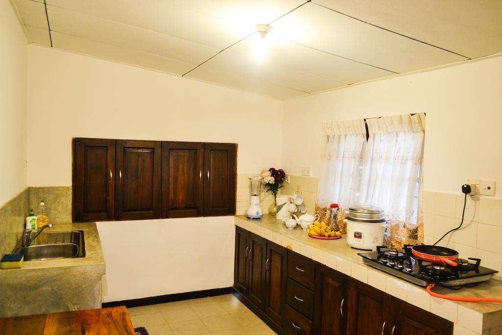 Grand Villa Hikkaduwa Room photo